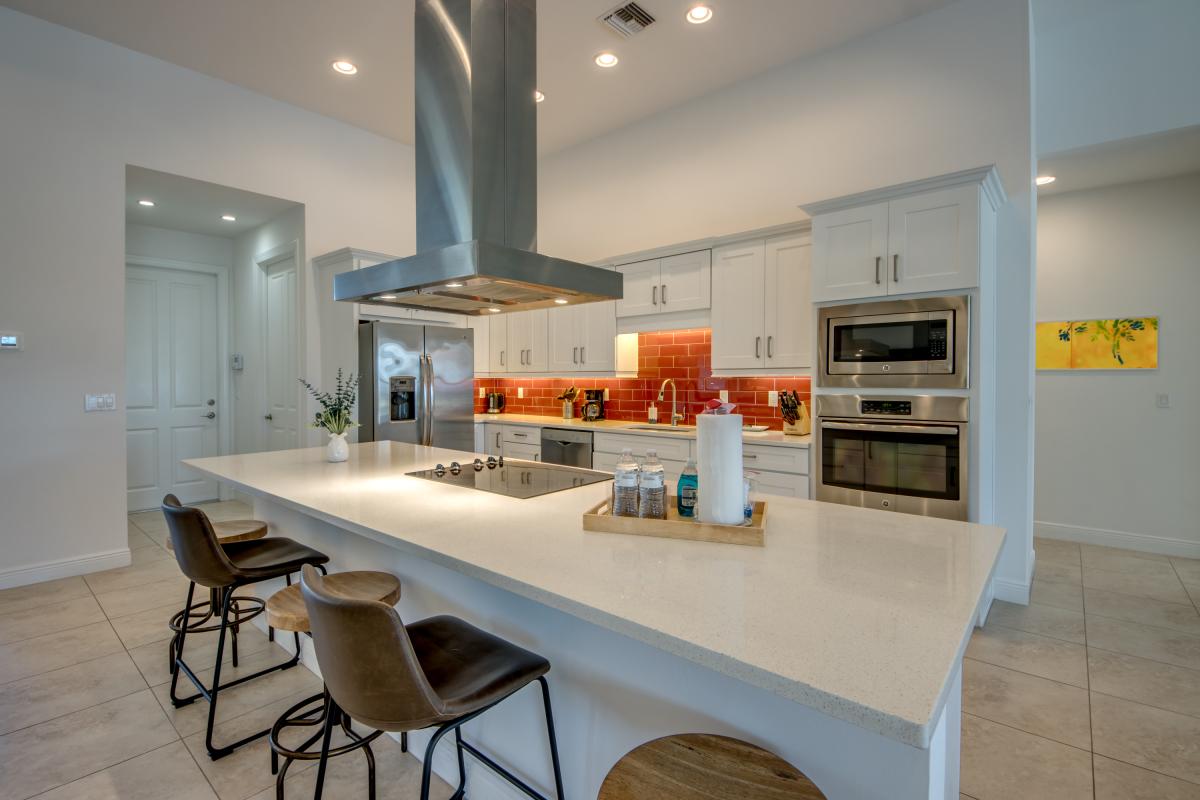 25-Kitchen