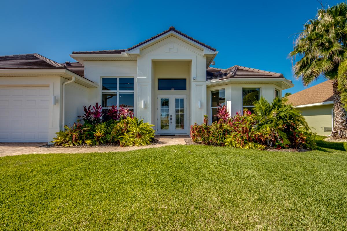 4-Villa-Entry